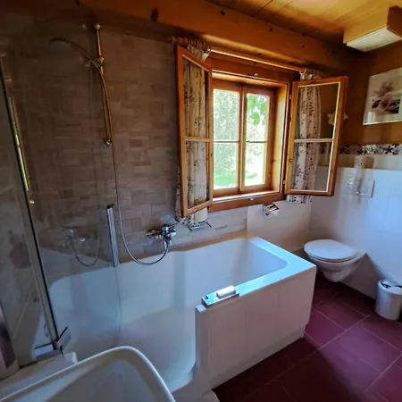 Brunbacher Wolfgangsee シャレー